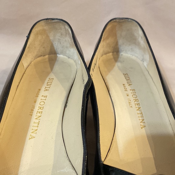 Silvia Fiorentina 7M Black Leather Heels - Picture 11 of 15